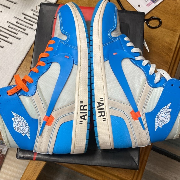 Jordan 1 off white - Picture 4 of 9
